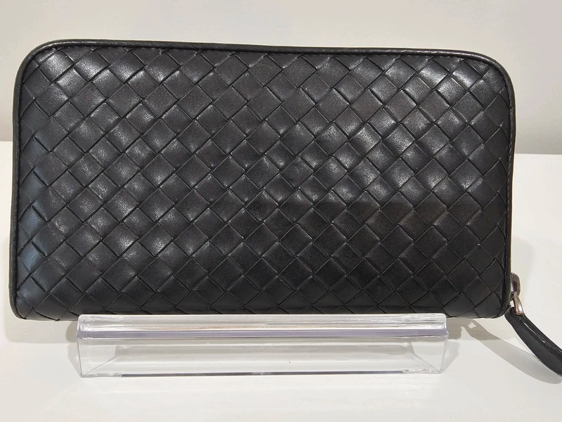 Bottega Veneta Bottega Veneta Black Intrecciato Woven Leather Zip-Around Wallet