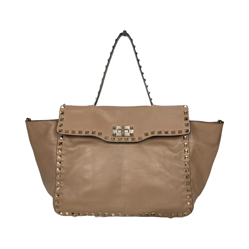 Valentino Valentino Garavani Rockstud Tote Bag in Poudre Beige Leather