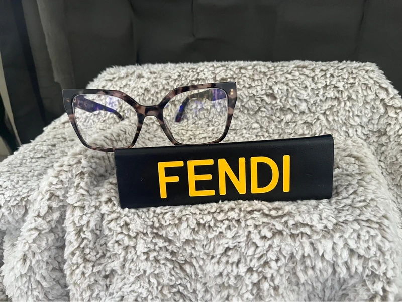Fendi Fendi FE50002I