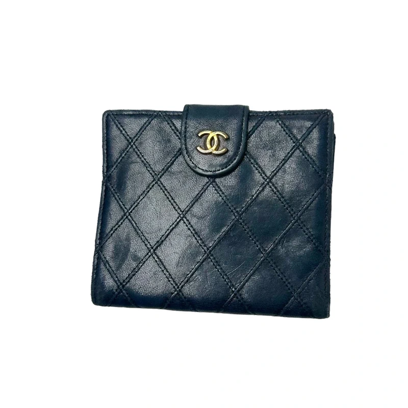 Chanel Chanel Navy Diamond Stitch Lambskin Compact Wallet